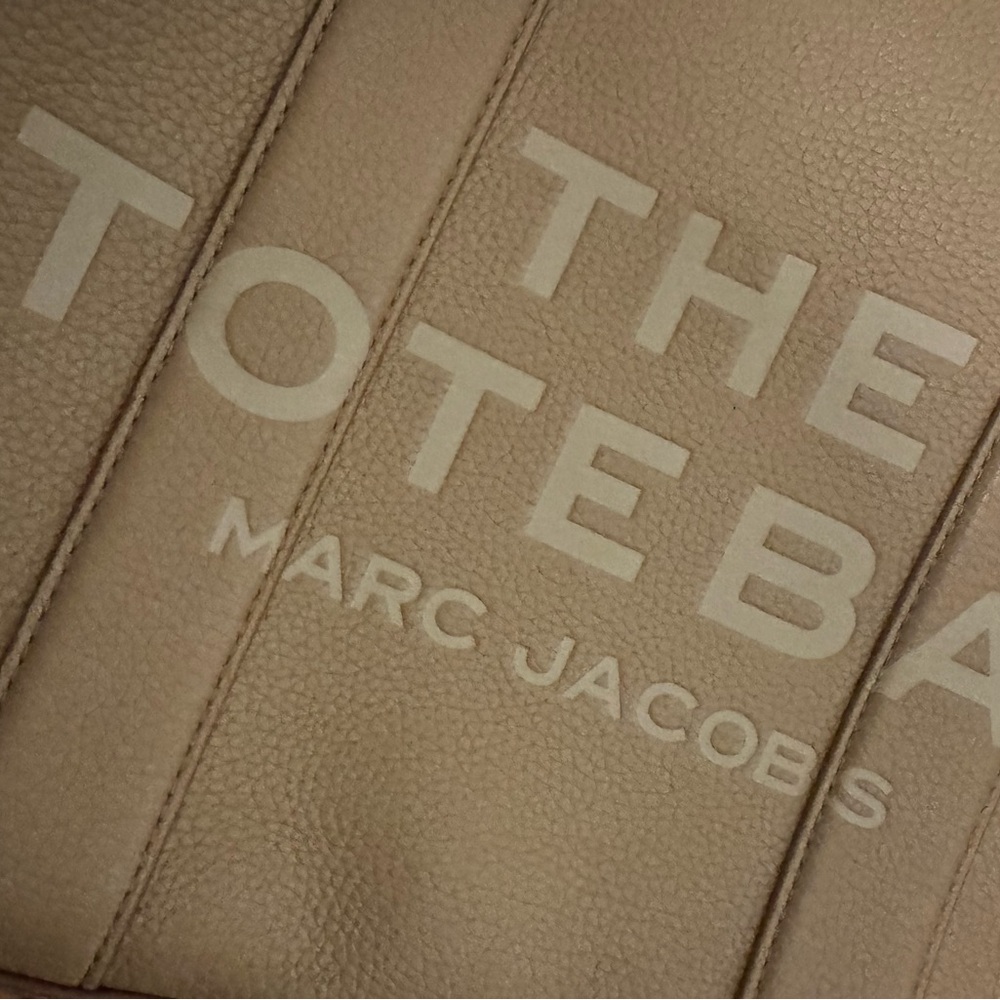 Marc Jacobs Taupe Leather Tote - Picture 5 of 15